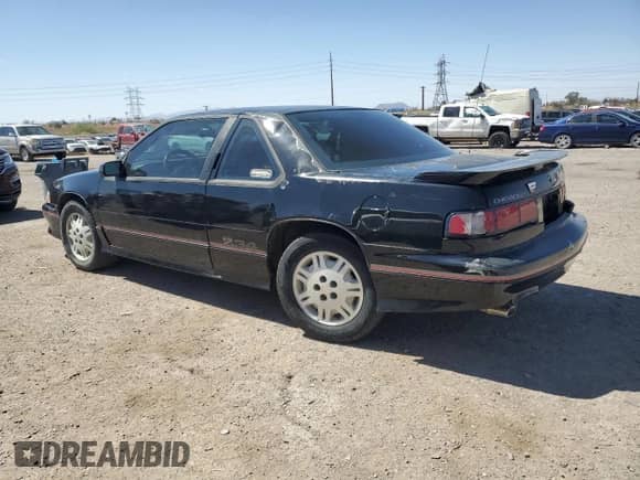 1992 Chevrolet Lumina с VIN 2G1WP14X7N9113159, выставлен на аукционе Copart как лот 49632205 с пробегом 83 181 миль миль и Списание • Salvage title. История ставок и продаж доступна на DreamBid. Изображение 2.
