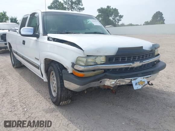 2002 Chevrolet Silverado 1500 LS с VIN 2GCEC19T221397282, выставлен на аукционе IAAI как лот 42604350 с пробегом 200 155 миль миль и . История ставок и продаж доступна на DreamBid. Изображение 6.