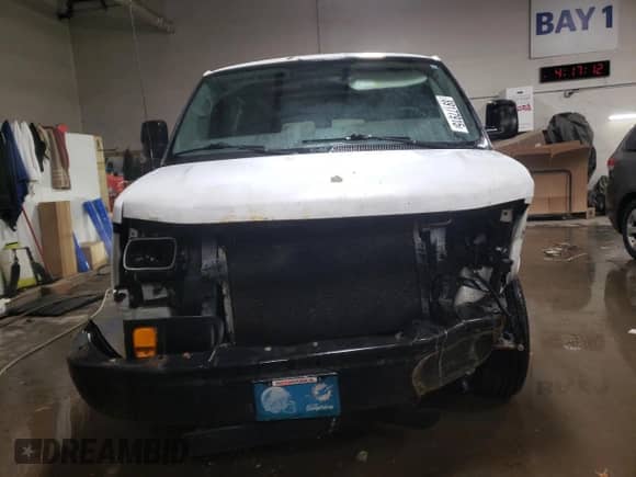 2008 Chevrolet Express Cargo с VIN 1GCFG154281185388, выставлен на аукционе Copart как лот 89177915 с пробегом 312 660 миль миль и Списание • Salvage title. История ставок и продаж доступна на DreamBid. Изображение 5.