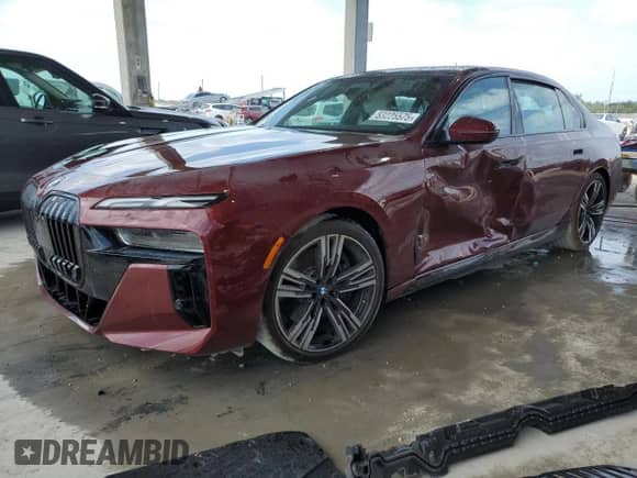 2023 BMW 7 Series 740i with VIN WBA23EH03PCN77869, listed as a Copart auction lot 53225575 with 6,171 mi miles and Salvage title. Bid and sale history available at DreamBid. Image 1.