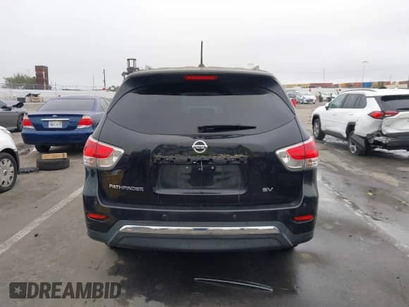 2016 Nissan Pathfinder S с VIN 5N1AR2MNXGC637753, выставлен на аукционе IAAI как лот 41526049 с пробегом 119 409 миль миль и . История ставок и продаж доступна на DreamBid. Изображение 16.
