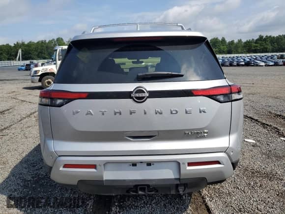 2024 Nissan Pathfinder Platinum с VIN 5N1DR3DJ5RC281666, выставлен на аукционе Copart как лот 65139315 с пробегом 11 371 миль миль и Списание • Salvage title. История ставок и продаж доступна на DreamBid. Изображение 6.