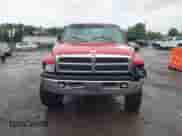 1999 Dodge 1500 z VIN 3B7HF13Z8XG101729, wystawiony jako IAAI lot #42240849 z przebiegiem Nie podano mil oraz . Historia ofert i sprzedaży dostępna na DreamBid. Obrazek 11.