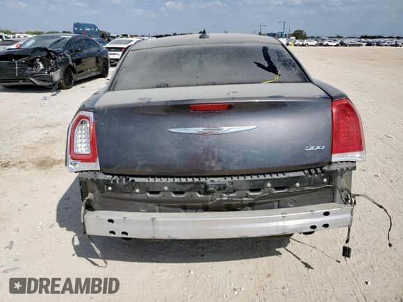 2015 Chrysler 300 Limited с VIN 2C3CCAAG9FH838039, выставлен на аукционе Copart как лот 85265925 с пробегом 108 499 миль миль и Списание • Salvage title. История ставок и продаж доступна на DreamBid. Изображение 6.