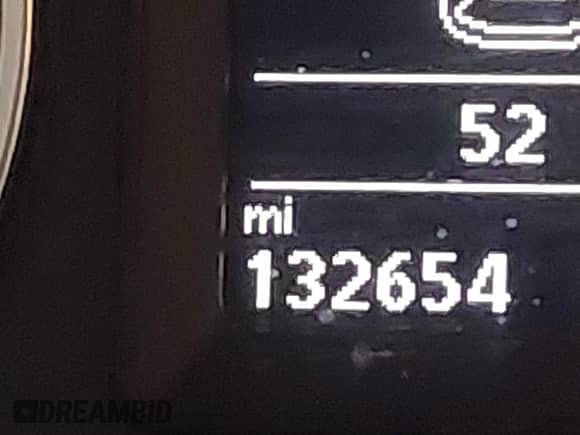 2017 Volkswagen Tiguan Wolfsburg Edition с VIN WVGSV7AX9HK028289, выставлен на аукционе IAAI как лот 42145796 с пробегом 132 684 миль миль и . История ставок и продаж доступна на DreamBid. Изображение 15.