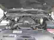 2002 GMC Sierra 1500 Denali z VIN 2GTFK69U421321155, wystawiony jako IAAI lot #41636514 z przebiegiem 171 955 mil mil oraz . Historia ofert i sprzedaży dostępna na DreamBid. Obrazek 10.