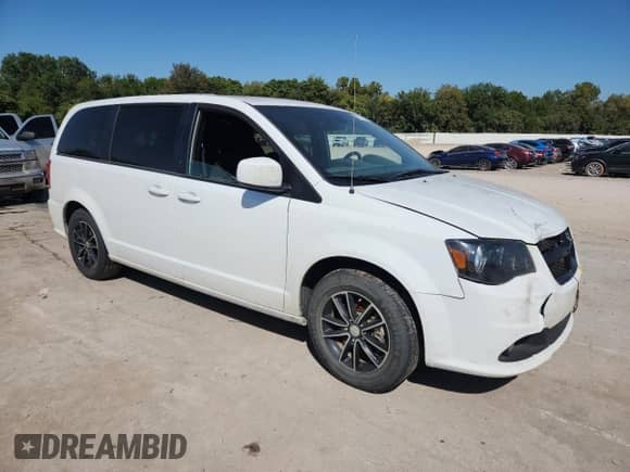 2018 Dodge Grand Caravan SE Plus with VIN 2C4RDGBGXJR256474, listed as a Copart auction lot 81083955 with Not provided miles and Clean title. Bid and sale history available at DreamBid. Image 4.