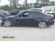 2008 BMW 3 Series 328i с VIN WBAVA37578NL49898, выставлен на аукционе IAAI как лот 43320435 с пробегом 169 927 миль миль и . История ставок и продаж доступна на DreamBid. Изображение 13.