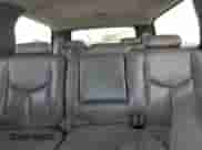 2003 Chevrolet Suburban LT с VIN 3GNGK26G53G153327, выставлен на аукционе Copart как лот 66840735 с пробегом Не указан миль и Списание • Salvage title. История ставок и продаж доступна на DreamBid. Изображение 10.