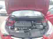 2015 Hyundai Elantra SE z VIN KMHDH4AE7FU350685, wystawiony jako IAAI lot #42611360 z przebiegiem 110 642 mil mil oraz . Historia ofert i sprzedaży dostępna na DreamBid. Obrazek 10.