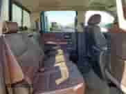 2015 Chevrolet Silverado 1500 High Country z VIN 3GCPCTEC5FG174287, wystawiony jako Copart lot #67328655 z przebiegiem 148 789 mil mil oraz Szkoda całkowita • Salvage title. Historia ofert i sprzedaży dostępna na DreamBid. Obrazek 10.