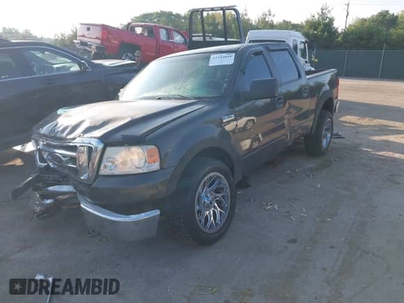 2007 Ford F-150 XLT с VIN 1FTPW14V87FB32049, выставлен на аукционе IAAI как лот 43242849 с пробегом Не указан миль и . История ставок и продаж доступна на DreamBid. Изображение 2.