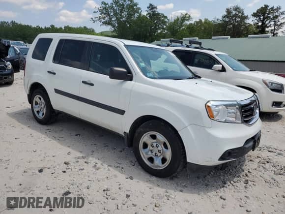 2015 Honda Pilot LX with VIN 5FNYF4H29FB037458, listed as a Copart auction lot 61904255 with 107,187 mi miles and Salvage title. Bid and sale history available at DreamBid. Image 4.