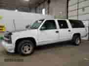 1998 Chevrolet Suburban с VIN 1GNEC16R3WJ314003, выставлен на аукционе Copart как лот 78271654 с пробегом 283 661 миль миль и Чистый • Clean title. История ставок и продаж доступна на DreamBid. Изображение 1.