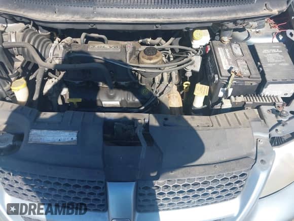 2003 Dodge Caravan ES with VIN 2D4GP54L13R204511, listed as a IAAI auction lot 41488468 with 149,188 mi miles and . Bid and sale history available at DreamBid. Image 10.