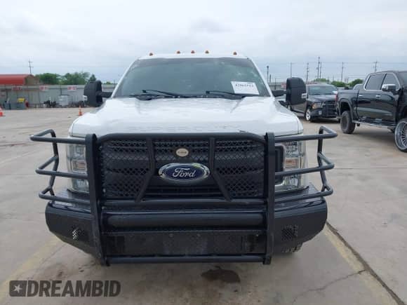 2018 Ford F-250 XL с VIN 1FT7W2B62JEB98479, выставлен на аукционе IAAI как лот 42062513 с пробегом 147 521 миль миль и . История ставок и продаж доступна на DreamBid. Изображение 12.