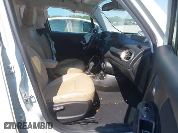 2017 Jeep Renegade Altitude с VIN ZACCJBBB0HPG34144, выставлен на аукционе IAAI как лот 43141217 с пробегом 100 268 миль миль и . История ставок и продаж доступна на DreamBid. Изображение 5.