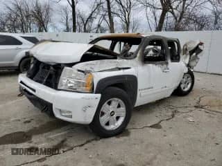 2009 Chevrolet Silverado 1500 LTZ с VIN 1GCEK39029Z116166, выставлен на аукционе Copart как лот 46676735 с пробегом Не указан миль и На запчасти • Non repairable. История ставок и продаж доступна на DreamBid. Изображение 1.