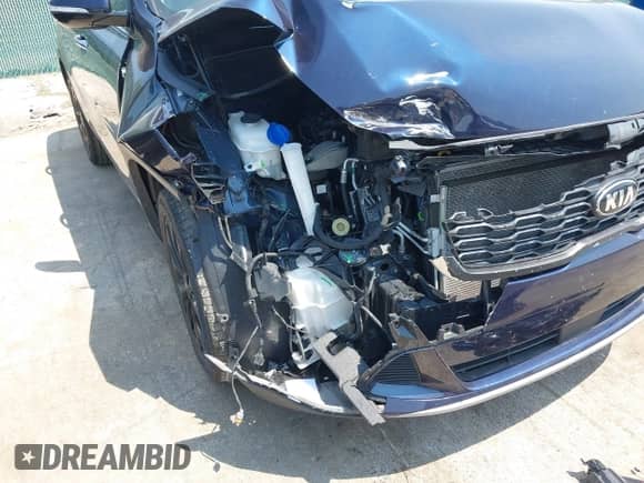 2020 Kia Sorento EX with VIN 5XYPHDA52LG706152, listed as a IAAI auction lot 42742571 with 55,760 mi miles and . Bid and sale history available at DreamBid. Image 6.