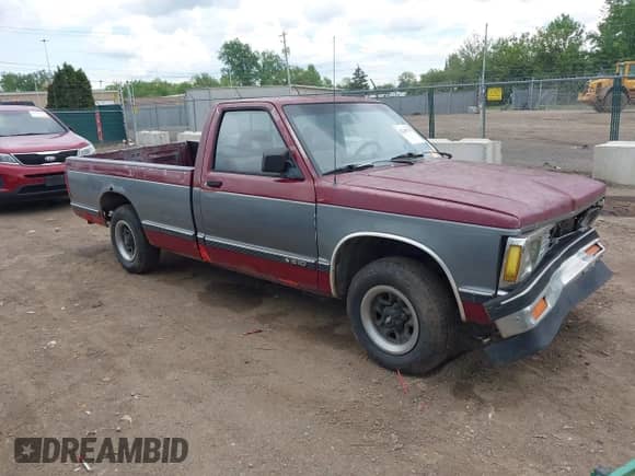 1992 Chevrolet S-10 с VIN 1GCCS14R2N8185229, выставлен на аукционе IAAI как лот 42268728 с пробегом 156 784 миль миль и . История ставок и продаж доступна на DreamBid. Изображение 1.