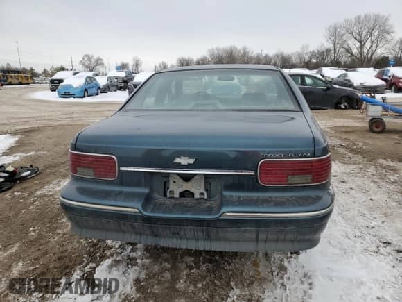 1996 Chevrolet Caprice 1SA Special Value с VIN 1G1BL52W7TR141932, выставлен на аукционе Copart как лот 45181475 с пробегом Не указан миль и Чистый • Clean title. История ставок и продаж доступна на DreamBid. Изображение 6.