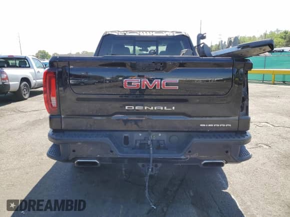 2021 GMC Sierra 1500 Denali z VIN 1GTU9FED6MZ131697, wystawiony jako Copart lot #57810125 z przebiegiem 111 335 mil mil oraz Szkoda całkowita • Salvage title. Historia ofert i sprzedaży dostępna na DreamBid. Obrazek 6.