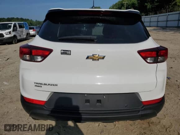 2024 Chevrolet TrailBlazer LS with VIN KL79MNSL8RB074118, listed as a Copart auction lot 61921415 with 17,759 mi miles and Salvage title. Bid and sale history available at DreamBid. Image 6.