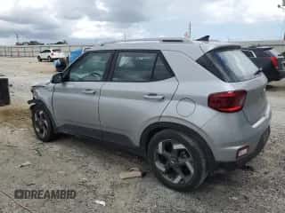 2021 Hyundai Venue SEL z VIN KMHRC8A31MU093904, wystawiony jako Copart lot #81740005 z przebiegiem 61 562 mil mil oraz Nie do naprawy • Non repairable. Historia ofert i sprzedaży dostępna na DreamBid. Obrazek 2.