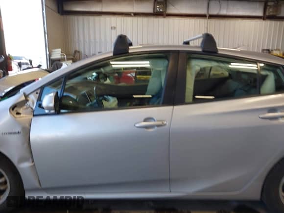 2019 Toyota Prius LE с VIN JTDL9RFU4K3002210, выставлен на аукционе IAAI как лот 42386589 с пробегом 126 389 миль миль и . История ставок и продаж доступна на DreamBid. Изображение 15.