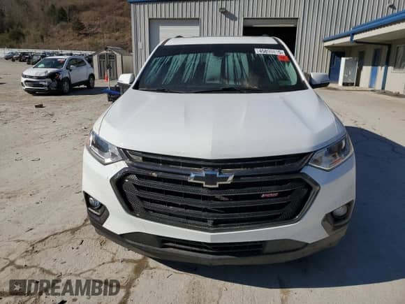 2021 Chevrolet Traverse RS z VIN 1GNEVJKW9MJ253016, wystawiony jako Copart lot #45899815 z przebiegiem Nie podano mil oraz Szkoda całkowita • Salvage title. Historia ofert i sprzedaży dostępna na DreamBid. Obrazek 5.