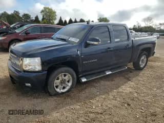2008 Chevrolet Silverado 1500 1LT with VIN 3GCEK13J38G290039, listed as a Copart auction lot 82117495 with Not provided miles and Salvage title. Bid and sale history available at DreamBid. Image 1.
