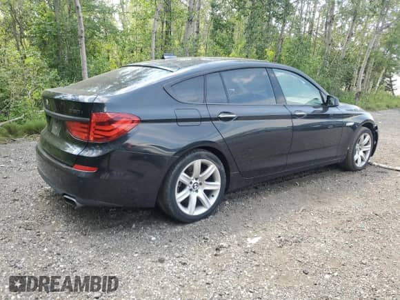 2010 BMW 5 Series 550i Gran Turismo с VIN WBASN4C52AC208967, выставлен на аукционе Copart как лот 63037115 с пробегом Не указан миль и Списание • Salvage title. История ставок и продаж доступна на DreamBid. Изображение 3.
