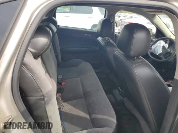 2007 Chevrolet Impala Police Unmarked Police с VIN 2G1WS58R779360301, выставлен на аукционе Copart как лот 59858875 с пробегом 174 392 миль миль и Списание • Salvage title. История ставок и продаж доступна на DreamBid. Изображение 10.