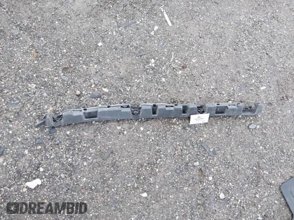 2021 Volvo S60 Momentum с VIN 7JR102TZ4MG117993, выставлен на аукционе IAAI как лот 42340226 с пробегом 32 694 миль миль и . История ставок и продаж доступна на DreamBid. Изображение 12.