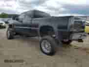 2004 Chevrolet Silverado 2500HD LS with VIN 1GCHK29U84E123245, listed as a Copart auction lot 54504555 with 257,860 mi miles and Clean title. Bid and sale history available at DreamBid. Image 2.