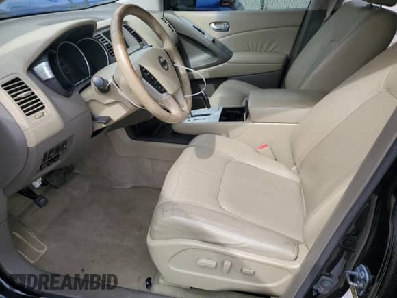 2010 Nissan Murano LE with VIN JN8AZ1MW0AW131172, listed as a Copart auction lot 84057845 with 121,121 mi miles and Clean title. Bid and sale history available at DreamBid. Image 7.