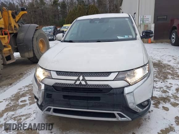 2020 Mitsubishi Outlander ES с VIN JA4AZ3A37LZ008157, выставлен на аукционе IAAI как лот 41110526 с пробегом 70 152 миль миль и . История ставок и продаж доступна на DreamBid. Изображение 12.