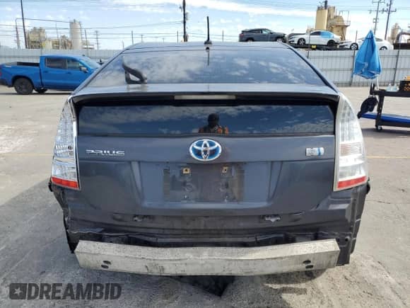 2011 Toyota Prius III with VIN JTDKN3DU3B1413150, listed as a Copart auction lot 85187275 with 324,611 mi miles and Salvage title. Bid and sale history available at DreamBid. Image 6.