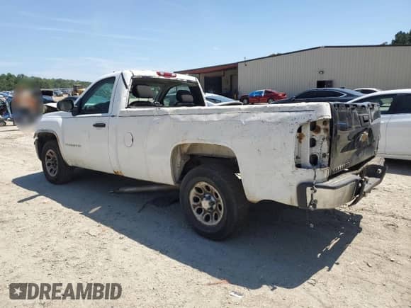 2009 Chevrolet Silverado 1500 Work Truck with VIN 1GCEC14X39Z109443, listed as a Copart auction lot 61223085 with 182,971 mi miles and Salvage title. Bid and sale history available at DreamBid. Image 2.