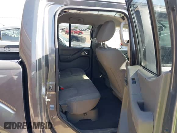 2020 Nissan Frontier SV with VIN 1N6ED0EA5LN714416, listed as a IAAI auction lot 43138520 with 69,168 mi miles and . Bid and sale history available at DreamBid. Image 8.