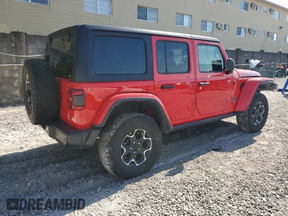 2022 Jeep Wrangler Unlimited Rubicon with VIN 1C4JJXR63NW187448, listed as a Copart auction lot 52911385 with 32,442 mi miles and Salvage title. Bid and sale history available at DreamBid. Image 3.