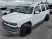 2004 Chevrolet Tahoe LS z VIN 1GNEC13V34R257463, wystawiony jako Copart lot #82425565 z przebiegiem 134 554 mil mil oraz Szkoda całkowita • Salvage title. Historia ofert i sprzedaży dostępna na DreamBid. Obrazek 1.