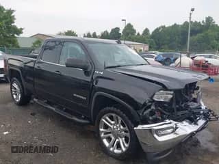 2018 GMC Sierra 1500 SLE с VIN 1GTV2MEH8JZ372379, выставлен на аукционе IAAI как лот 42911220 с пробегом 101 670 миль миль и . История ставок и продаж доступна на DreamBid. Изображение 1.