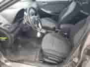 2014 Hyundai Accent GS z VIN KMHCT5AE3EU154502, wystawiony jako Copart lot #68531815 z przebiegiem 296 101 mil mil oraz Nie do naprawy • Non repairable. Historia ofert i sprzedaży dostępna na DreamBid. Obrazek 7.