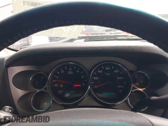 2007 Chevrolet Silverado 1500 1LT z VIN 3GCEK13M27G503233, wystawiony jako IAAI lot #42487465 z przebiegiem 220 704 mil mil oraz . Historia ofert i sprzedaży dostępna na DreamBid. Obrazek 7.