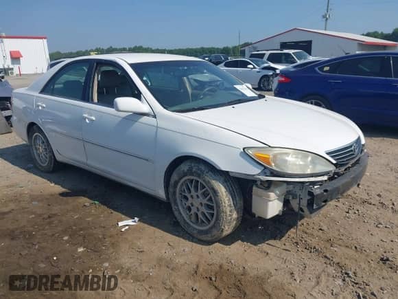 2005 Toyota Camry STD с VIN 4T1BE32K35U581807, выставлен на аукционе IAAI как лот 42615240 с пробегом 240 896 миль миль и . История ставок и продаж доступна на DreamBid. Изображение 1.