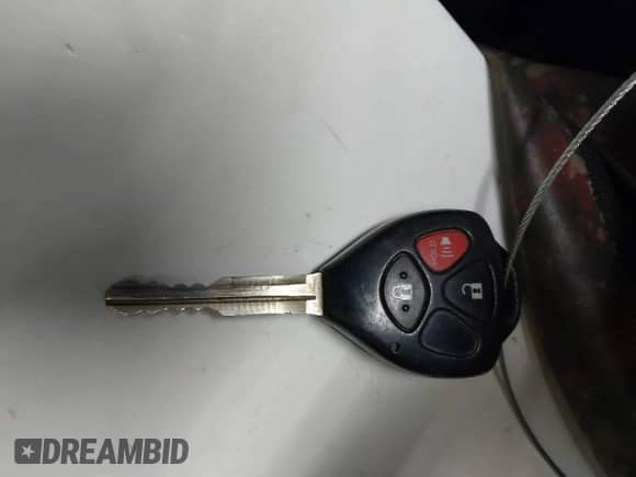 2012 Toyota RAV4 Sport z VIN 2T3RF4DV8CW228119, wystawiony jako IAAI lot #43470686 z przebiegiem 118 040 mil mil oraz . Historia ofert i sprzedaży dostępna na DreamBid. Obrazek 11.