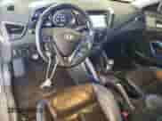 2014 Hyundai Veloster Turbo R-Spec с VIN KMHTC6AE9EU196937, выставлен на аукционе Copart как лот 70386975 с пробегом 150 522 миль миль и Чистый • Clean title. История ставок и продаж доступна на DreamBid. Изображение 8.