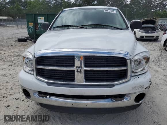 2006 Dodge 2500 SLT z VIN 3D7KR29C66G226013, wystawiony jako Copart lot #54842765 z przebiegiem 238 411 mil mil oraz Szkoda całkowita • Salvage title. Historia ofert i sprzedaży dostępna na DreamBid. Obrazek 5.