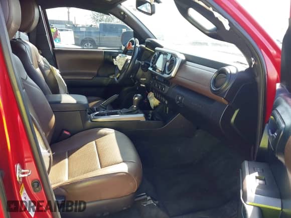 2017 Toyota Tacoma Limited с VIN 3TMEZ5CN1HM026437, выставлен на аукционе IAAI как лот 43379258 с пробегом 125 482 миль миль и . История ставок и продаж доступна на DreamBid. Изображение 5.